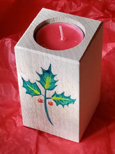 Load image into Gallery viewer, "Holly design" wooden craft
